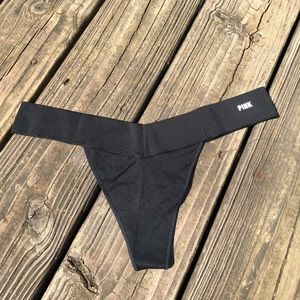 Victorias Secret PINK Black Thong/ Gstring NEW!